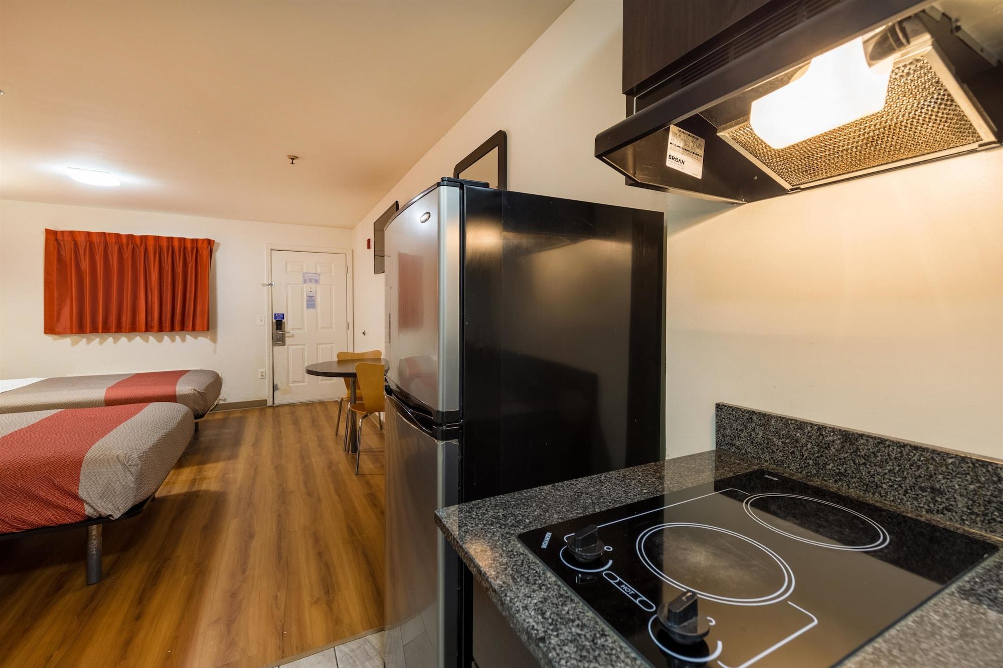 Motel 6-Greenville, Sc Bagian luar foto